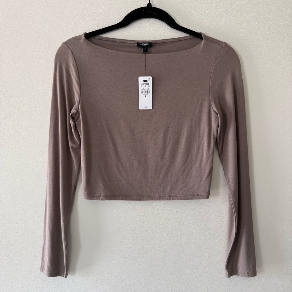 NWT Express Supersoft Fitted Boat Neck Size Small